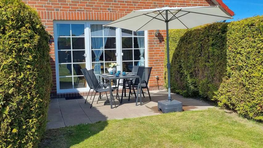 Ferienhaus für 5 Personen, mit Garten und Terrasse in Norden