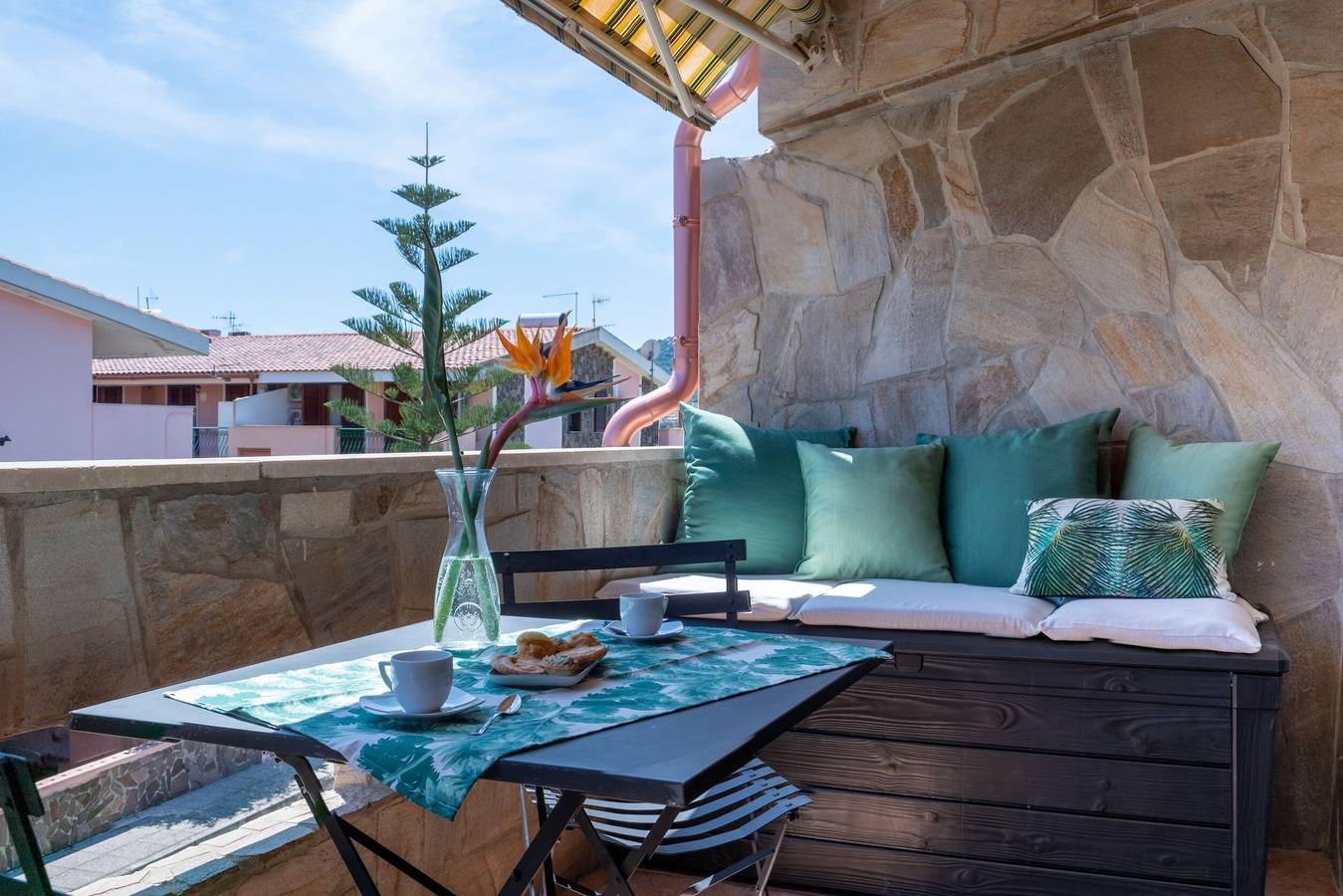 Holiday Home 'Chelubirdi' with Balcony and Wi-Fi in Crabonaxa/Villasimius, Villasimius