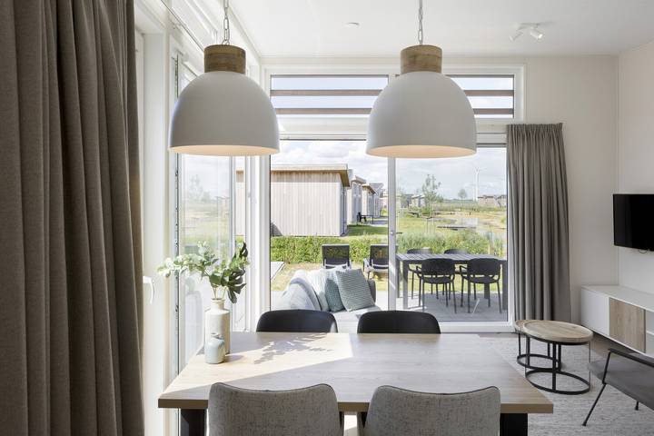 Ferienhaus für 4 Personen, mit Balkon/Terrasse und Terrasse sowie Garten und Sauna in Kamperland - 3