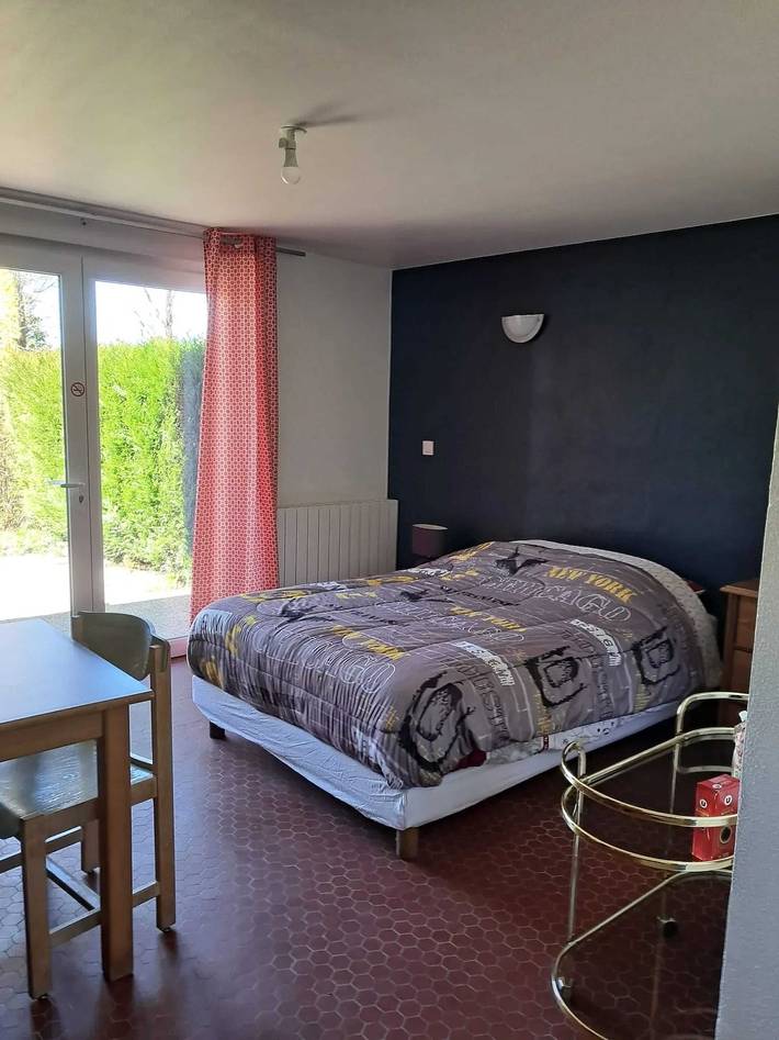 Studio pour 2 personnes, avec terrasse et jardin, animaux acceptés
