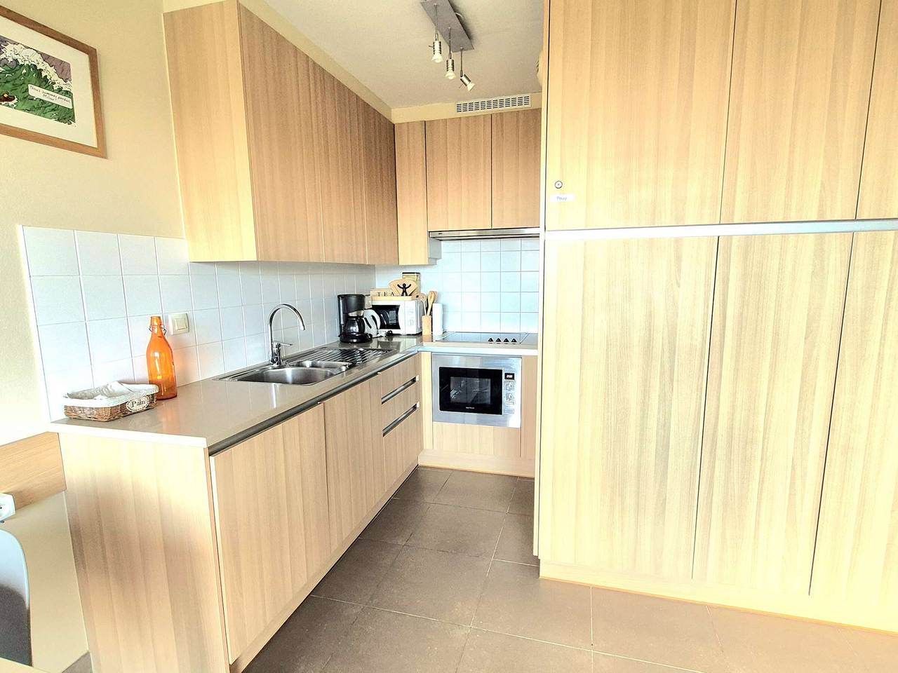 Entire apartment, Ground floor with terrace, parking, pets allowed near the sea in Wimereux, Boulogne-sur-Mer region