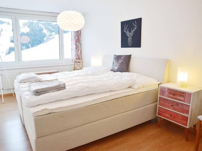 Ganze Ferienwohnung, Tgesa Sunnmatt 24 - 2 Zimmerwohnung - 4 Betten in Surses, Albula