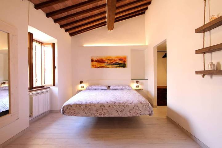 Appartamento vacanze per 4 persone, con terrazza e giardino, con animali domestici a Pienza