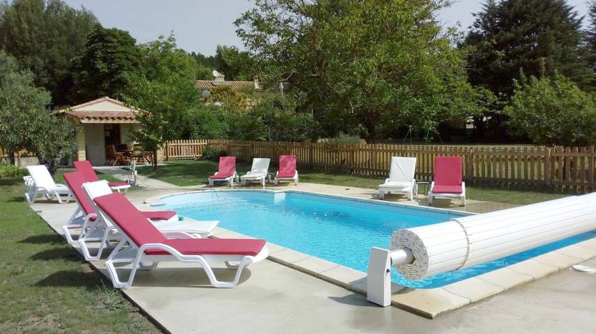 Maison de vacances pour 10 personnes, avec Balcon et Terrasse ainsi que Jardin et Piscine