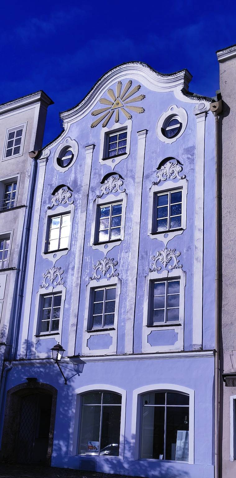 Ganze Ferienwohnung, Apartment Castlehill in Burghausen, Landkreis Altötting