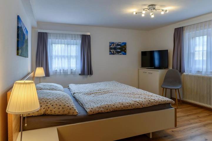 Ferienwohnung für 7 Personen, mit Terrasse und Ausblick in Altaussee - 2