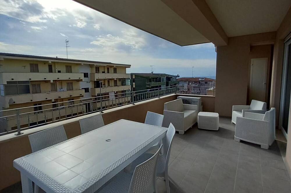 Entire apartment, Spacious Apartment A 201 in Tropea, Vibo Valentia Province