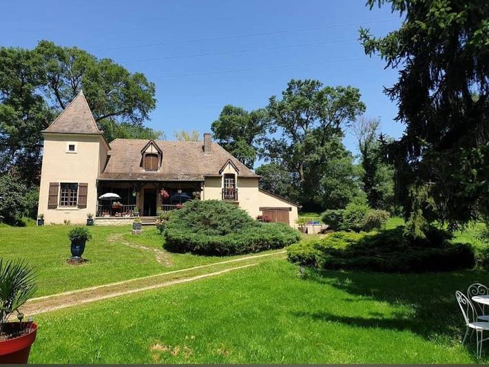 Maison d’hôte pour 2 personnes, avec Terrasse ainsi que Jardin et Piscine