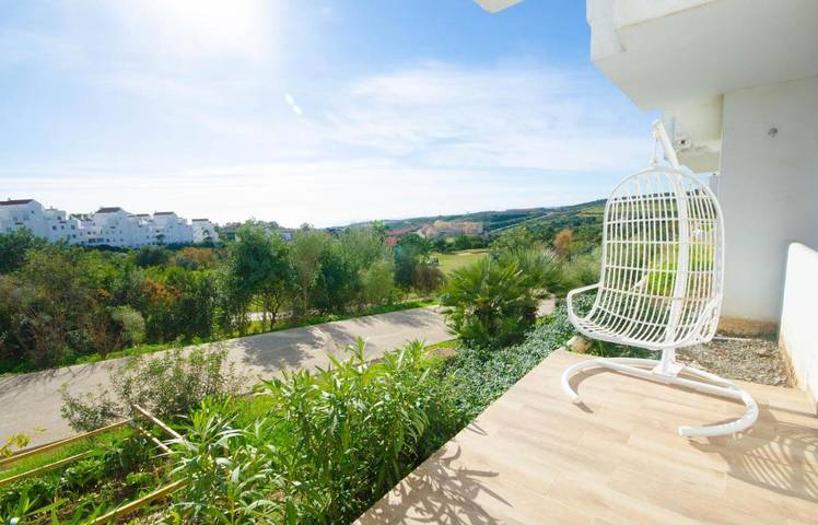 Apartamento para 4 personas, con piscina y jardín además de vistas y piscina para niños, Se admiten mascotas en Valle Romano