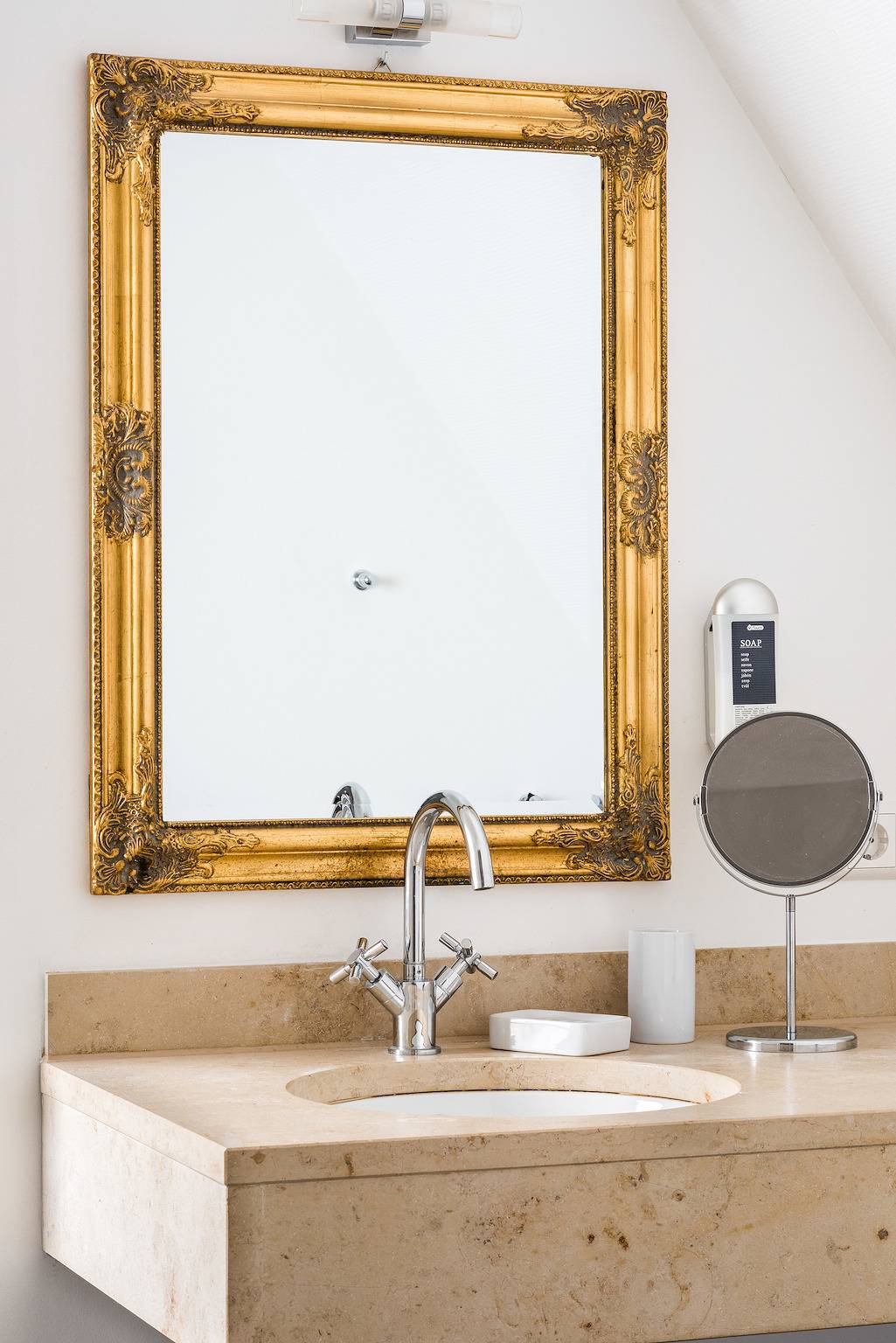 Ganze Ferienwohnung, Premium Suite 105 in Landau in der Pfalz, Landau