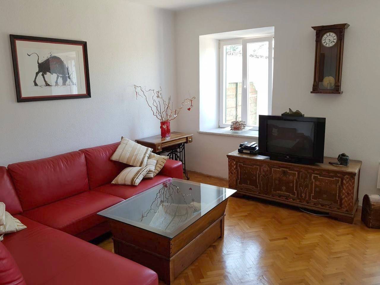 Vila Dane in Zizan, Küste und Karst