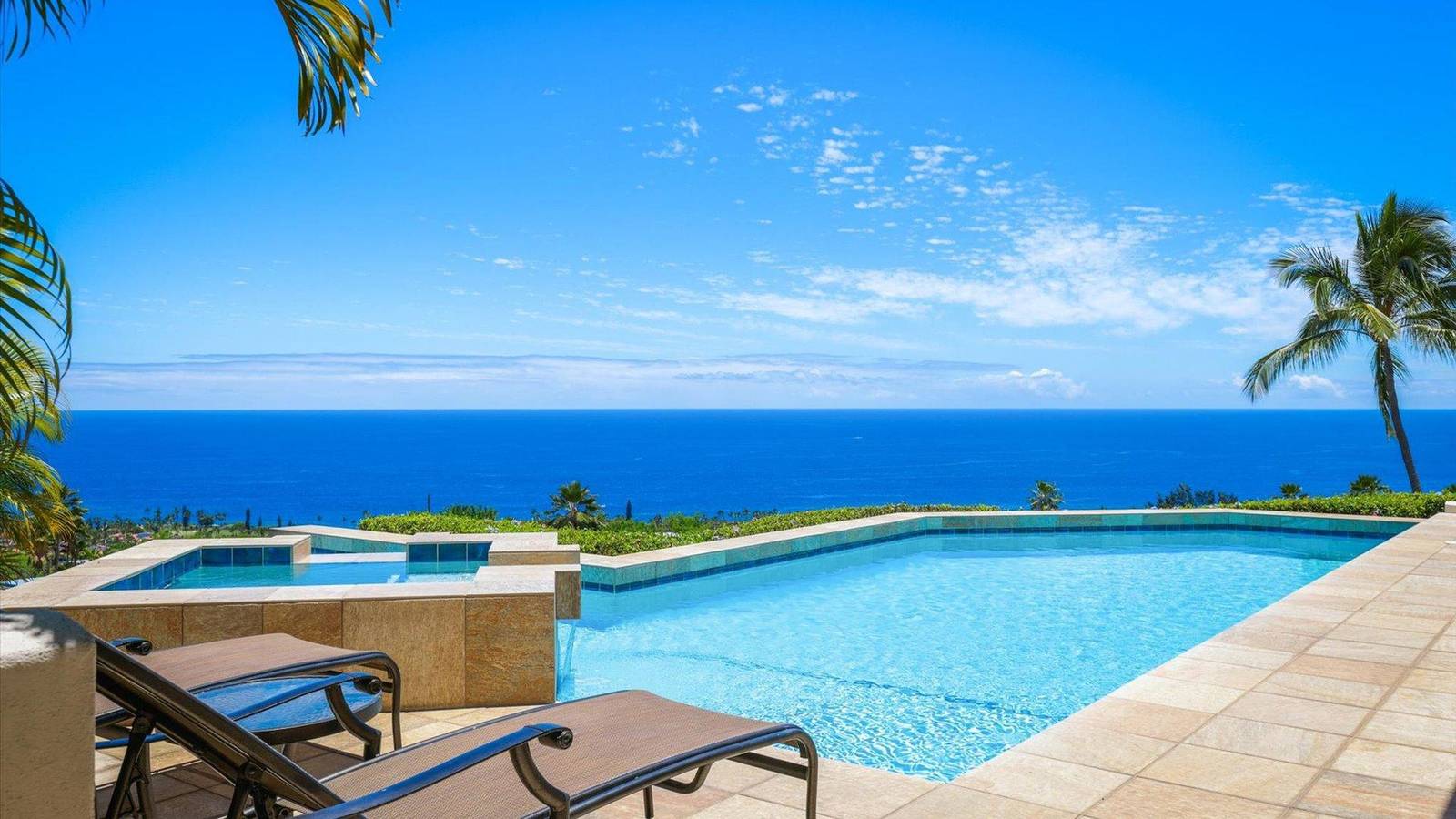 Keauhou Lani in Holualoa in Kailua-Kona, North Kona