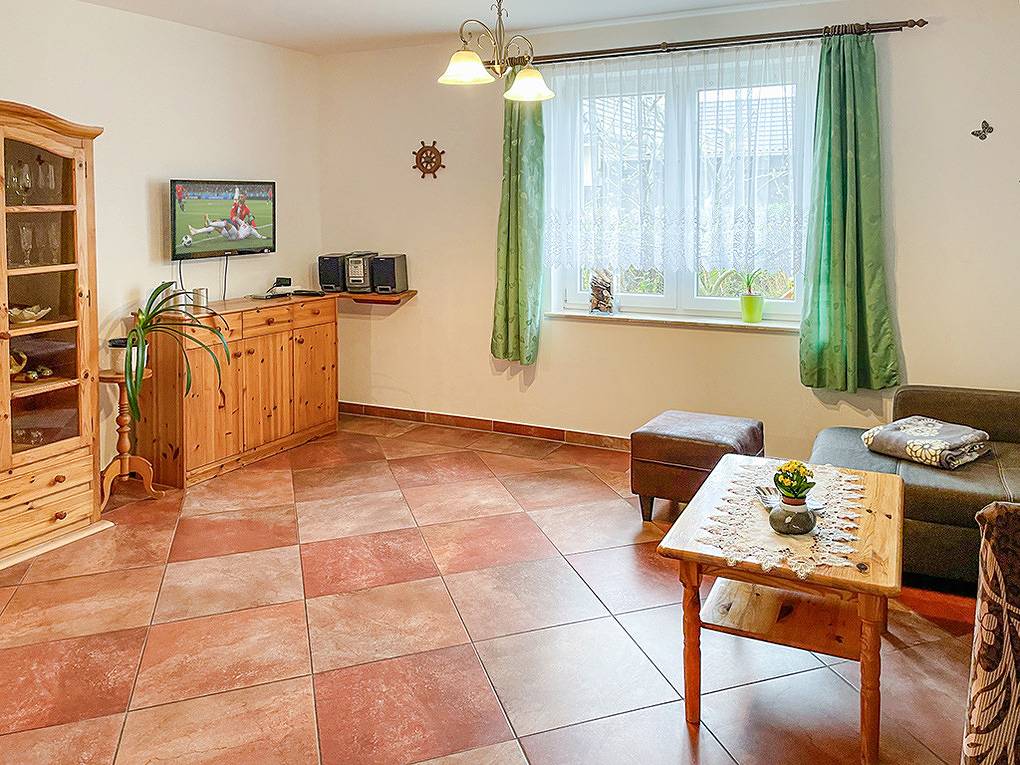 Entire holiday apartment, Holiday apartment for 3 people with terrace in Gingst, Ruegen