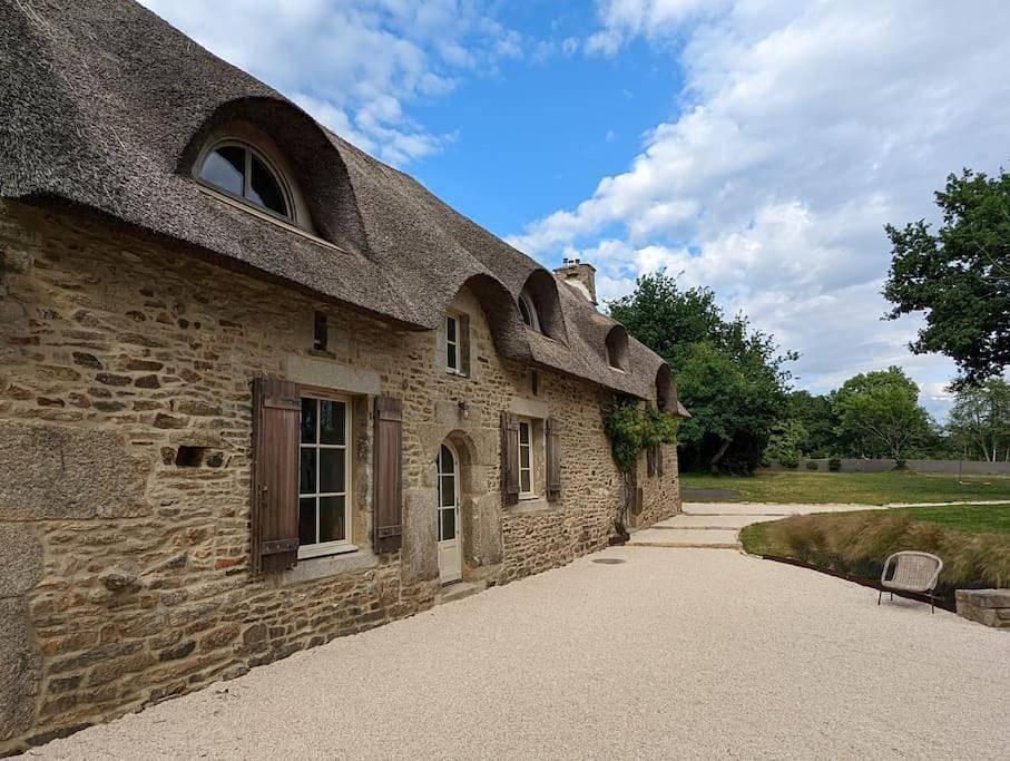 Four-Bedroom House in Camors, Région de Lorient
