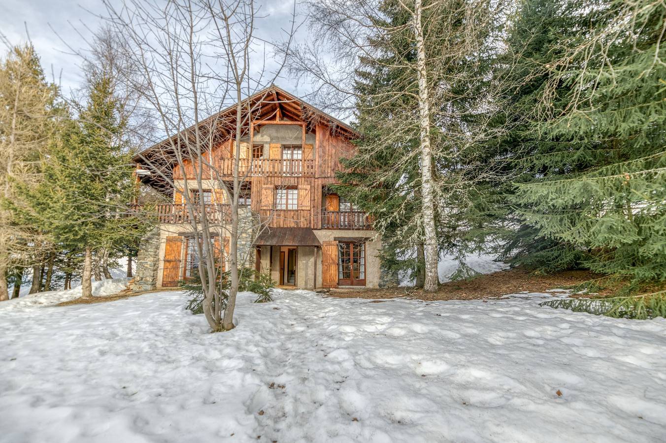 Ganze Wohnung, Ferienwohnung 'Gawal 3' mit Bergblick, privater Terrasse und Wi-Fi in Villard-Reculas, Nationalpark Écrins