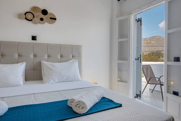 Ferienhaus für 2 Personen, mit Balkon und Garten auf Santorin - 2