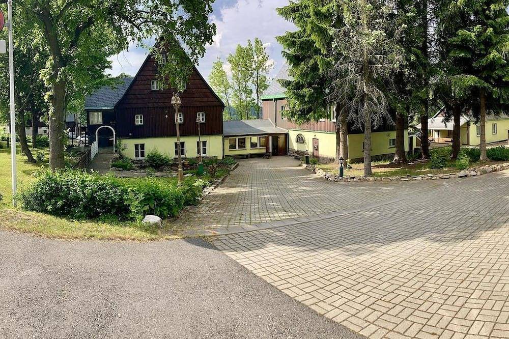 Apartment/apartment, shower and bath, Wc, mountain side - Pension Zur 23 in Schellerhau, Altenberg