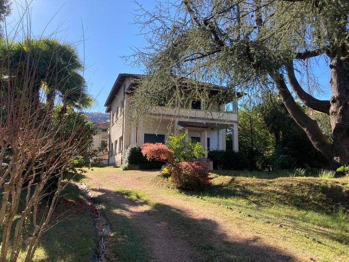 Villa für 7 Personen, mit Ausblick und Garten sowie Seeblick - 1