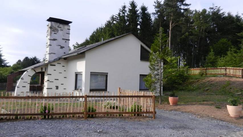 Ferienhaus für 5 Personen, mit Garten in Ulmen