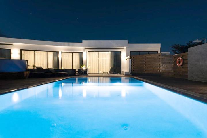 Chalet para 10 personas, con piscina además de vistas y jardín, Se admiten mascotas en Lanzarote - 2