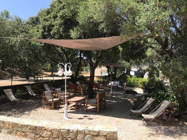 Appartement entier, One-Bedroom Apartment in Monticello, Région de Calvi