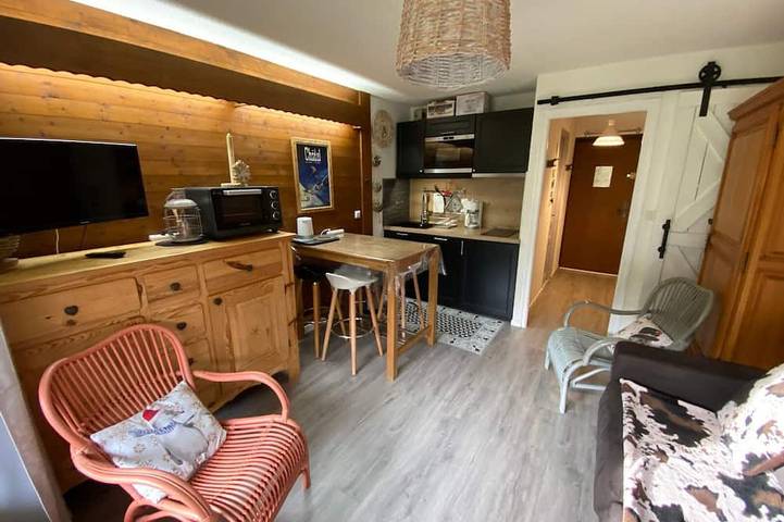 Location de vacances pour 4 personnes, avec balcon à La Chapelle-d'Abondance