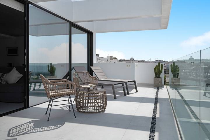 Entire apartment, Apartment Suit Horizonte with Sea View, Jacuzzi & Wi-Fi in Puerto del Carmen, Tías