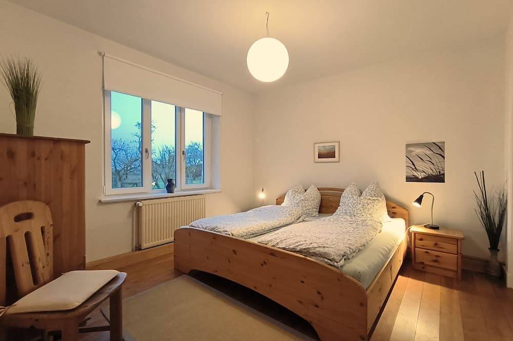 Ganze Wohnung, Ferienwohnung Gartenblick - Appelbue: Urlaub im Storchendorf in Bergenhusen, Eider-Treene-Sorge