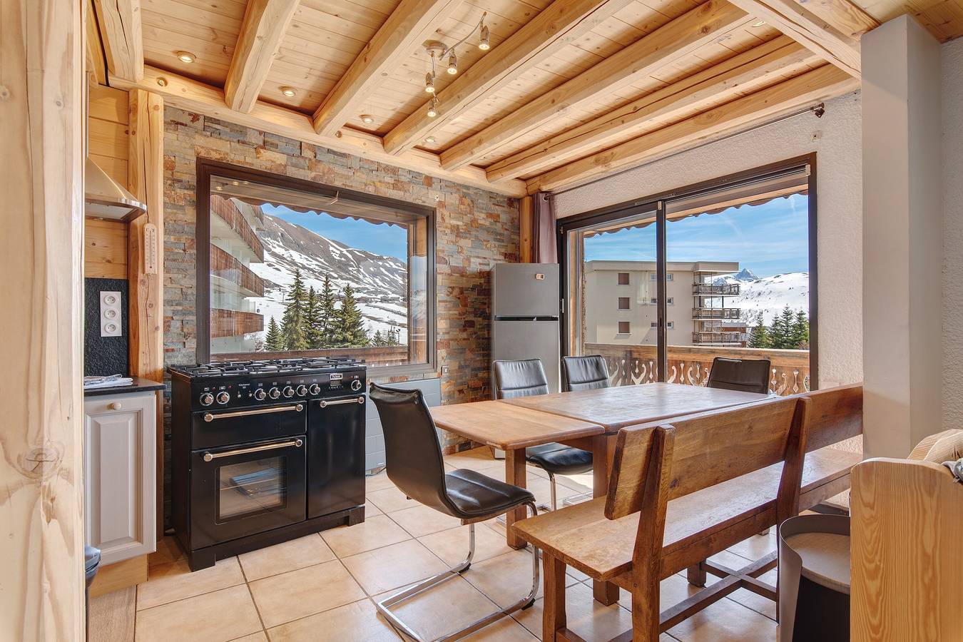 Duplex spacieux de 3 chambres au Nevada Sports Chalet - Alpe d'Huez in Huez, Parc national des Écrins