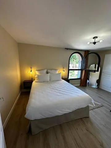 Hostal para 2 personas, con vistas - 1