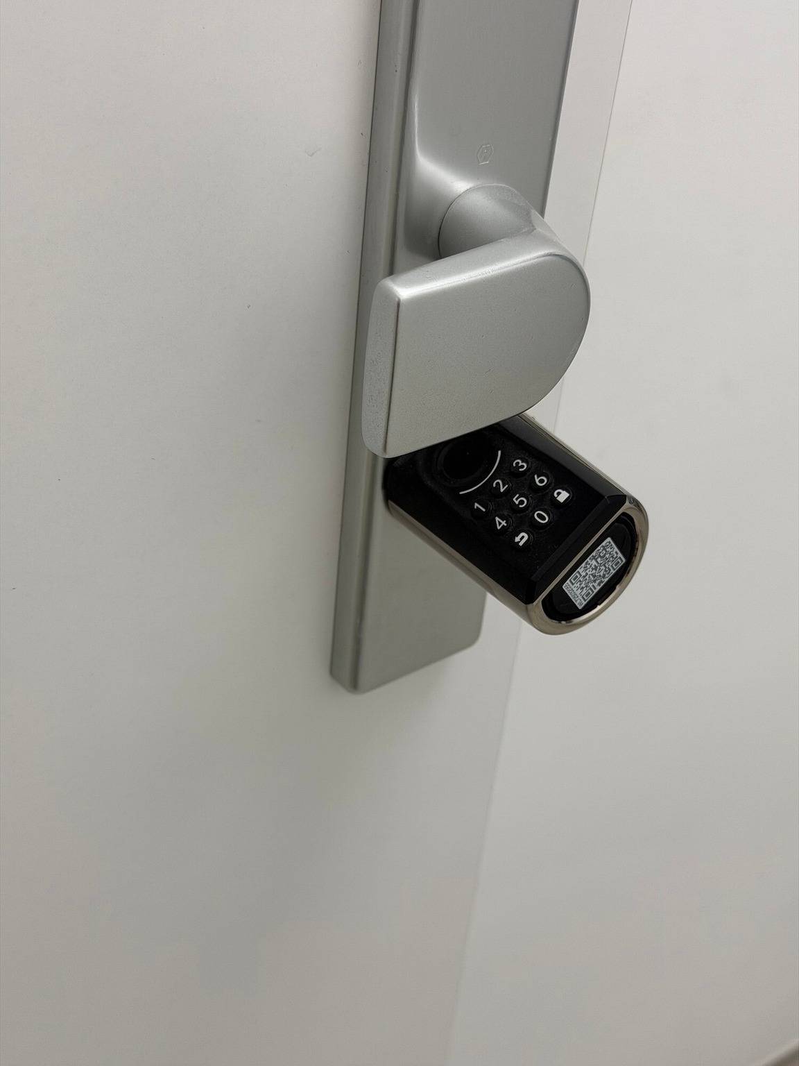 Appartamento intero, Appartamento 'Deluxe 1og' con Wi-Fi e aria condizionata in Bonn, Renania