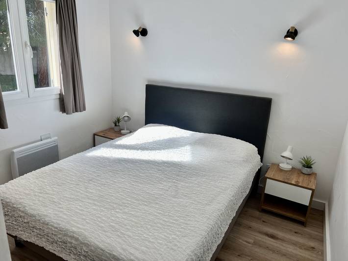 Gîte pour 4 personnes, avec terrasse et jardin à Lecci - 3