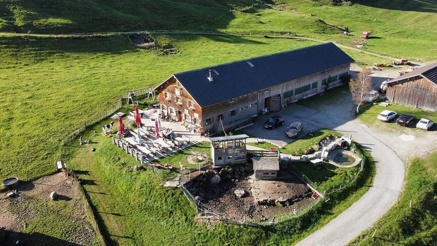 Chambre d’hôtes pour 4 personnes, avec terrasse ainsi que jardin et vue, animaux acceptés à Hittisau - 3