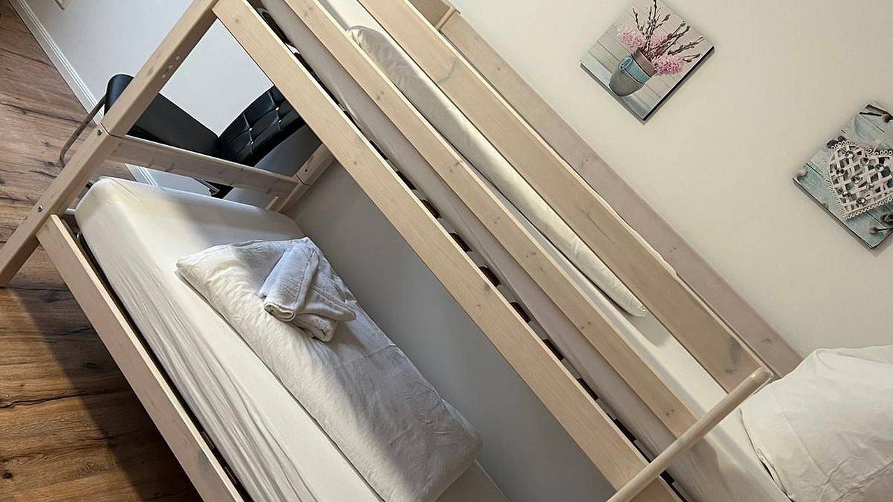 Ganze Ferienwohnung, Ferienwohnung für 7 Personen (70 m²) in Rostock in Stadtmitte Rostock, Rostock