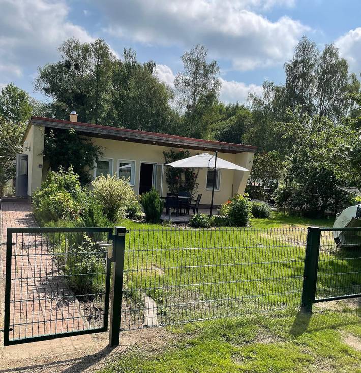 Ferienhaus für 4 Personen, mit Terrasse und Garten in Mecklenburgische Schweiz - 3