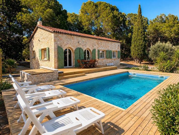 Maison de vacances pour 6 personnes, avec Terrasse ainsi que Piscine et Vue