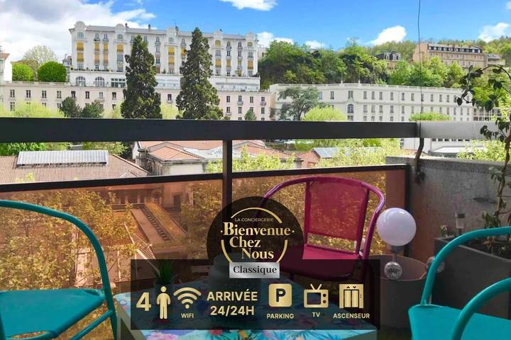 Appartement de vacances pour 4 personnes, avec Balcon ainsi que Jacuzzi et Terrasse