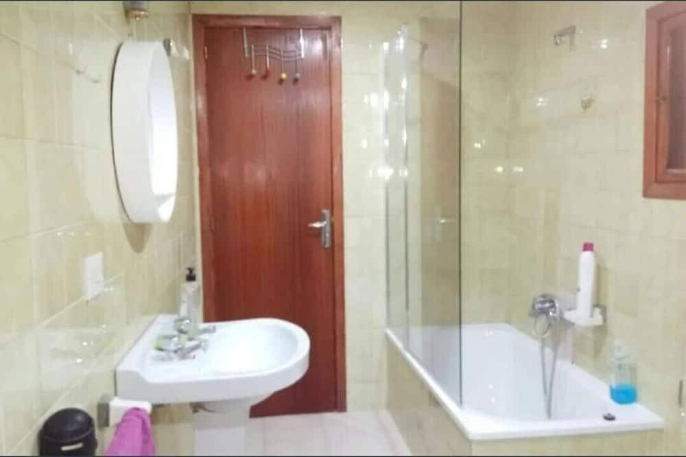 Apartamento entero, Ático a 50 mts de la playa in Boiro, Rias Baixas