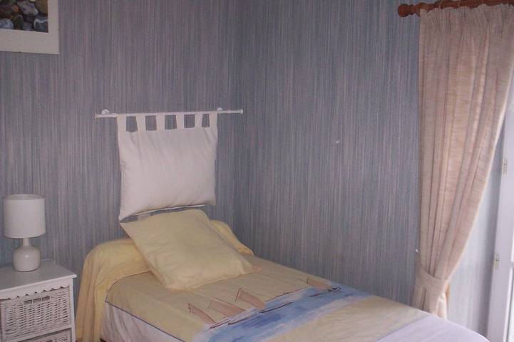 Location de vacances pour 6 personnes, avec jardin à Crasville - 4