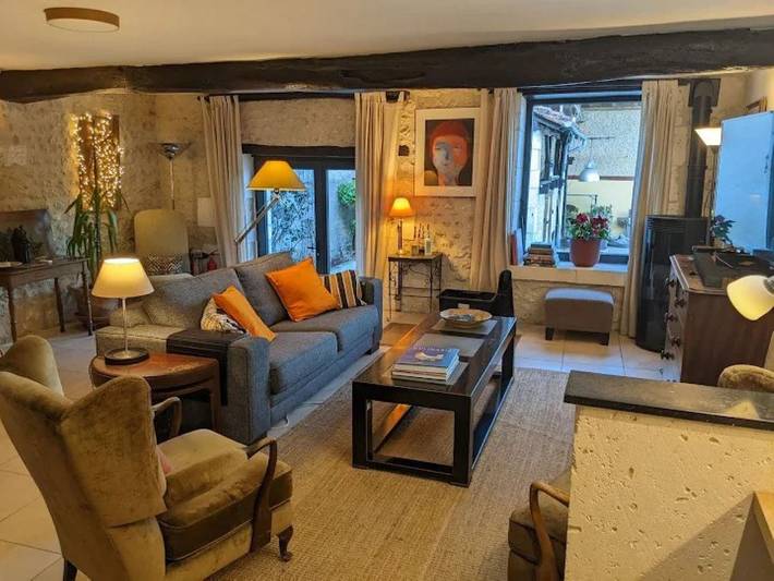 Location de vacances pour 2 personnes, avec terrasse, adapté aux familles à Salles-Lavalette