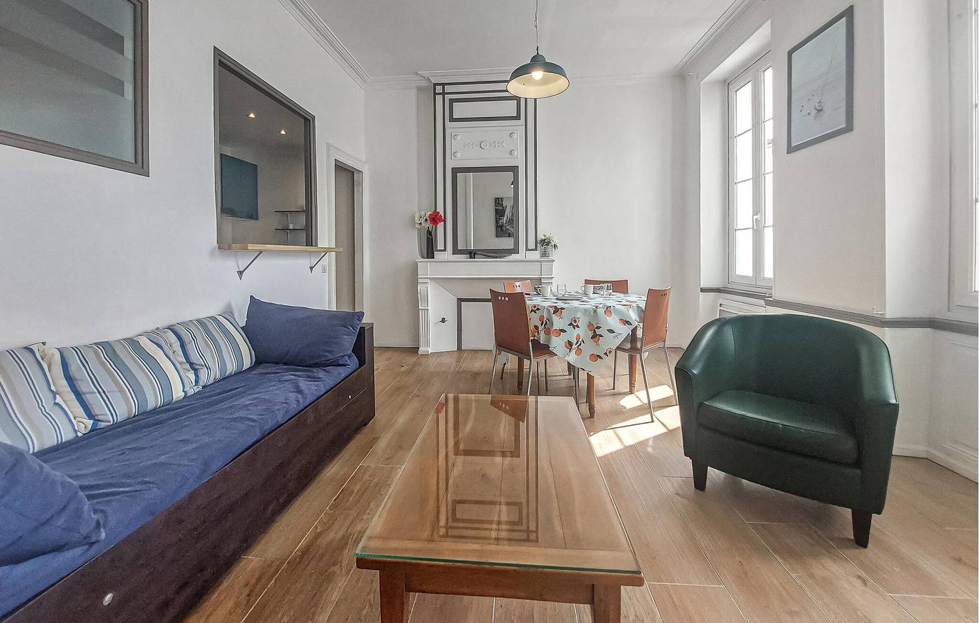 Appartement de vacances entier, Appartement confortable près de La Rochelle : Wi-Fi, cuisine et accès à pied au bord de mer in La Rochelle, Région de La Rochelle