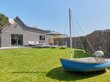 Location de vacances pour 4 personnes, avec jardin et terrasse à Saint-Laurent-sur-Mer