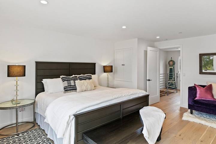 Location de vacances pour 8 personnes, avec jardin et balcon, animaux acceptés à Monterey - 2