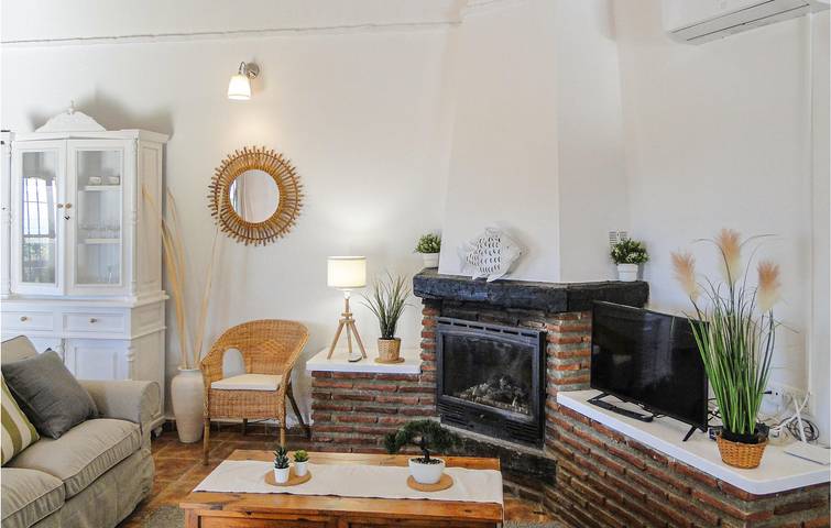 Casa de vacaciones para 6 personas, con Terraza además de Jardín y Piscina en Axarquía - 4