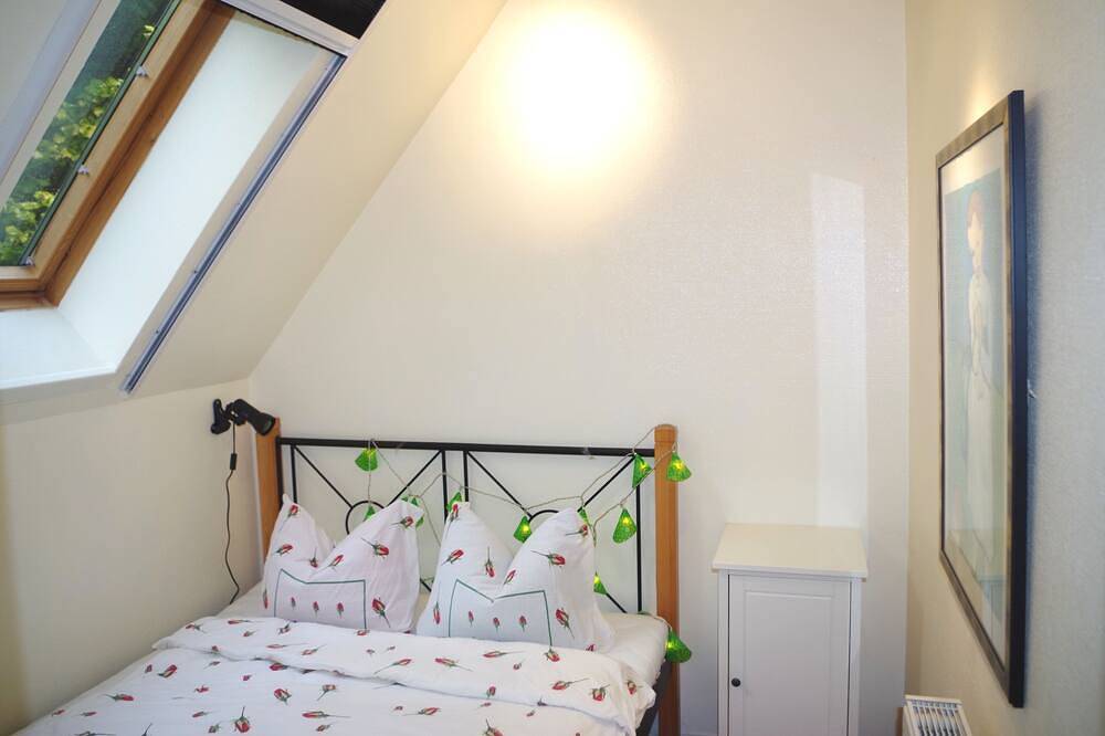 Ganze Wohnung, Fachwerkhaus auf Traumgrundstück in der Lüneburger Heide in Undeloh, Nordheide