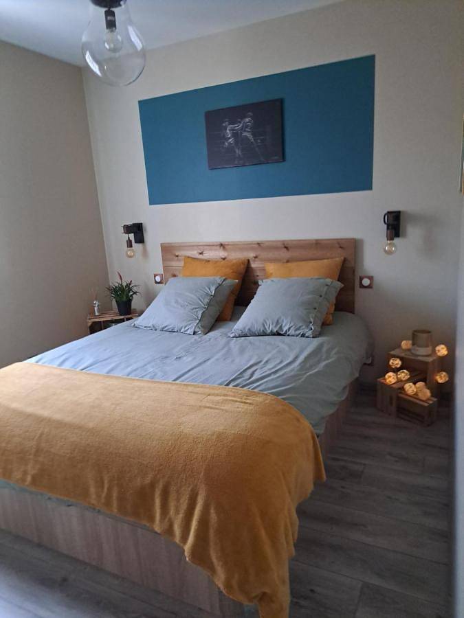 Gîte pour 2 personnes, avec terrasse ainsi que jardin et piscine à Castéra-Verduzan - 4