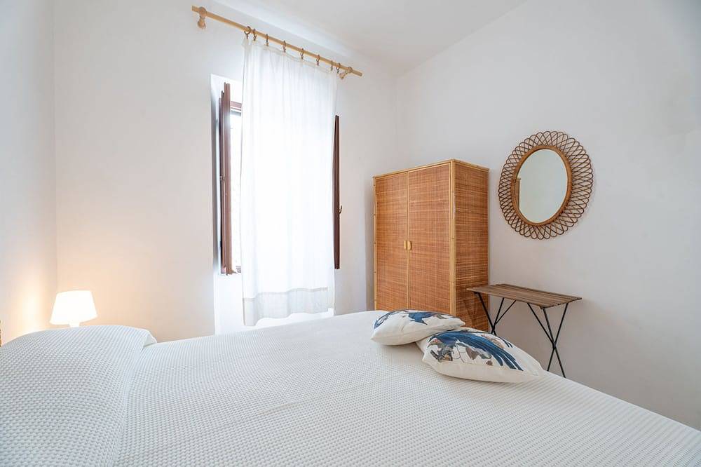 Appartamento intero, Mini Bilocale Montecristo per 1 o 2 persone in Spiaggia Fetovaia, Campo nell'Elba