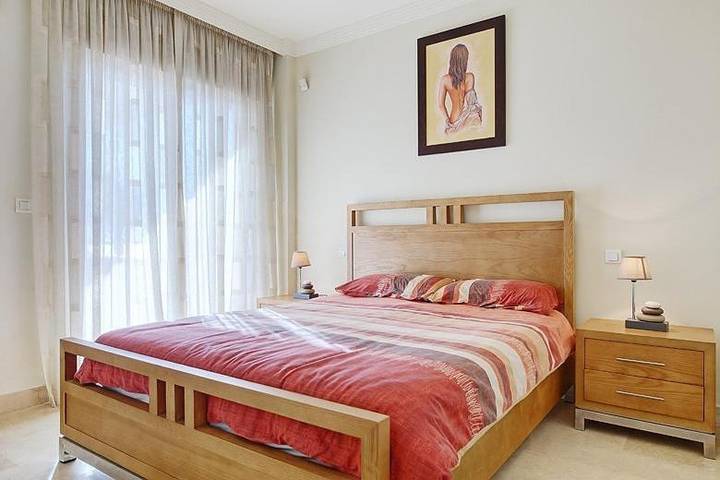 Ferienwohnung für 6 Personen, mit Meerblick und Balkon sowie Pool in Estepona - 3