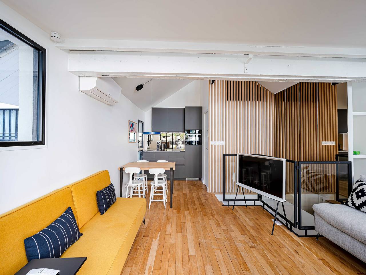 Appartement entier, Le Marais - Terrasse - A/C - 2Bdr in Paris, Île de France