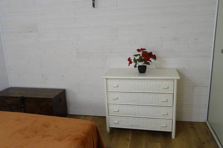 Ganze Wohnung, In the center of the resort and shops ground floor apartment sleeps 6 in La Foux d'Allos, Allos